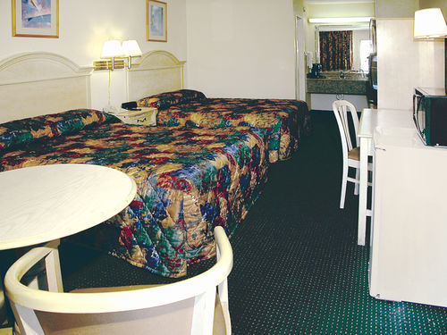 Garden Inn & Suites Ferry Pass Exterior foto